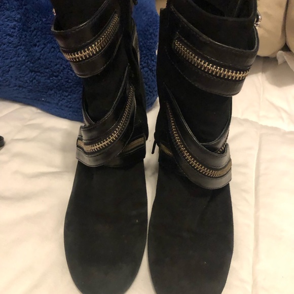 Vince Camuto bootie - Picture 4 of 7